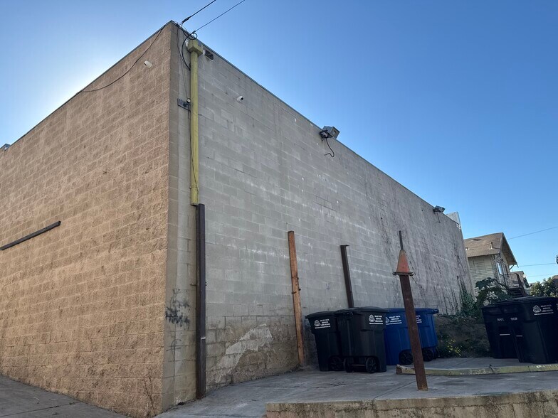 More Photos Of 3939 E Cesar E Chavez Ave, Los Angeles Flex For Lease