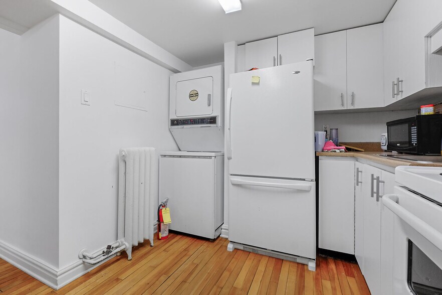 More Photos Of 1031 Carling Av, Ottawa Apartments For Sale