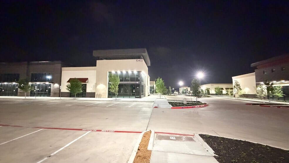 More Photos Of 10040 Coit Rd, Frisco Storefront Retail Office For Lease