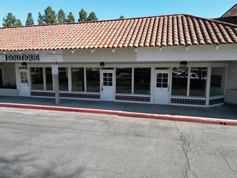 More Photos Of 2080-2170 Newbury Rd, Thousand Oaks Unknown For Lease