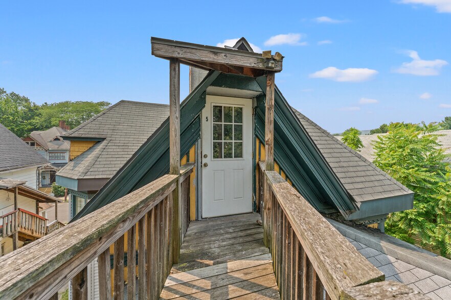 More Photos Of 158 Chapin St, Binghamton Apartments For Sale