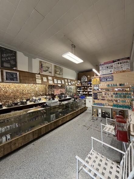 More Photos Of 2020 4th St, San Rafael Storefront For Sale