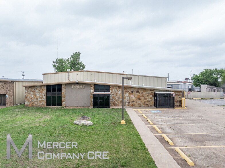 More Photos Of 813 SE 84th St, Oklahoma City Manufacturing For Sale