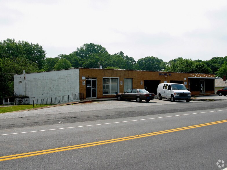 More Photos Of 1821 S McDuffie St, Anderson Warehouse For Lease