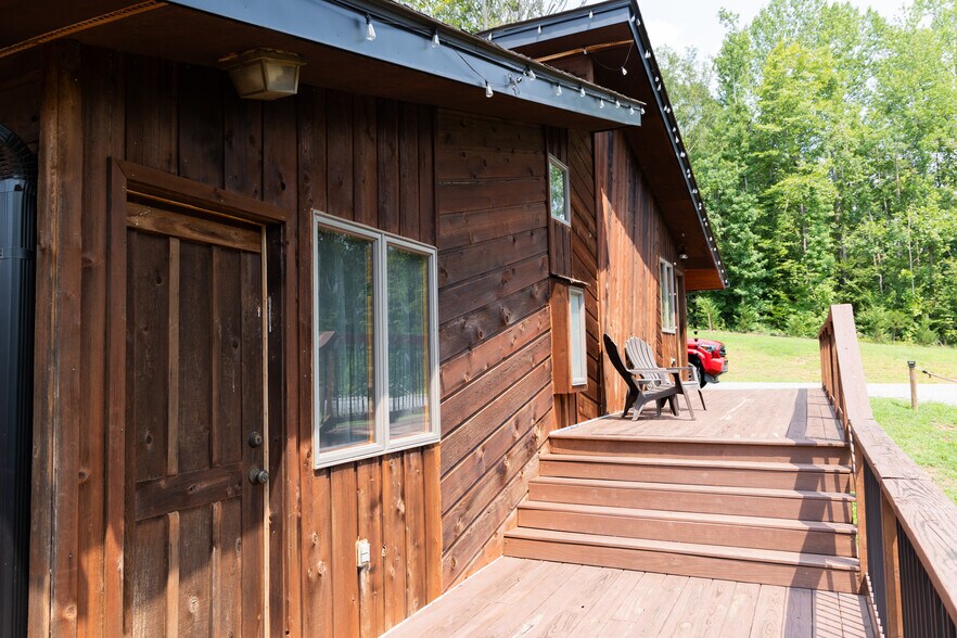 More Photos Of 552 Old Mill Rd, Campobello Lodge Meeting Hall For Sale