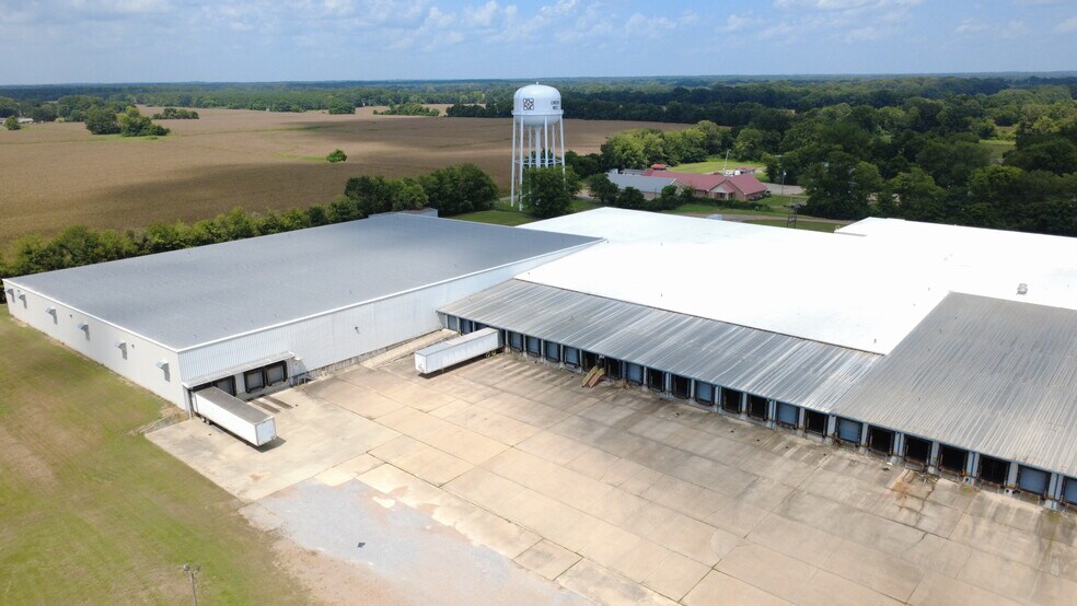 More Photos Of 555 Matthews Dr, Canton Warehouse For Lease