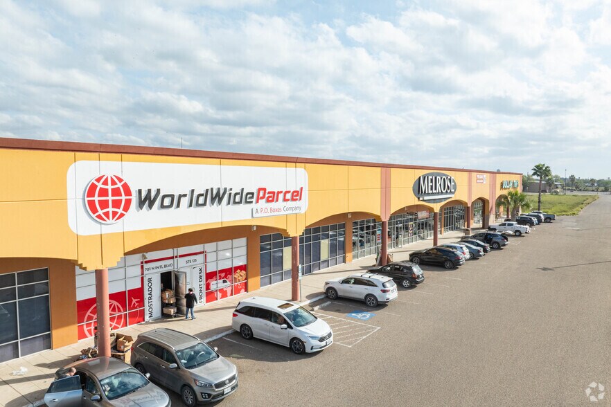 More Photos Of 701 N International Blvd, Hidalgo General Retail For Sale