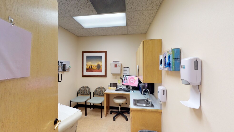 More Photos Of 3235 Main Ave, Durango Medical For Lease