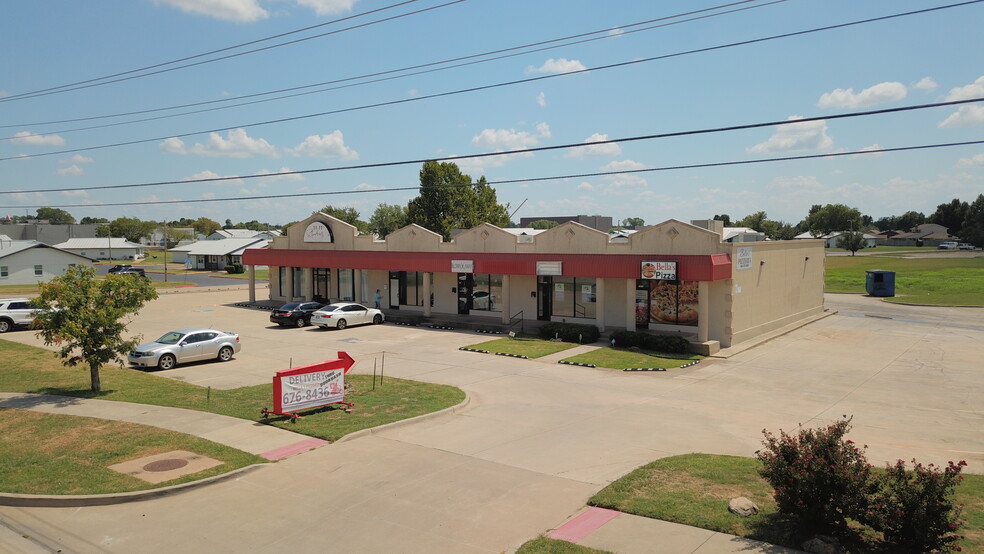 Primary Photo Of 1200-1210 NW 12th St, Oklahoma City Storefront For Sale