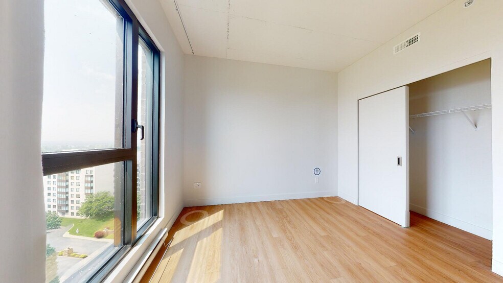 More Photos Of 8405 Pl Saint-Charles, Brossard Apartments For Lease