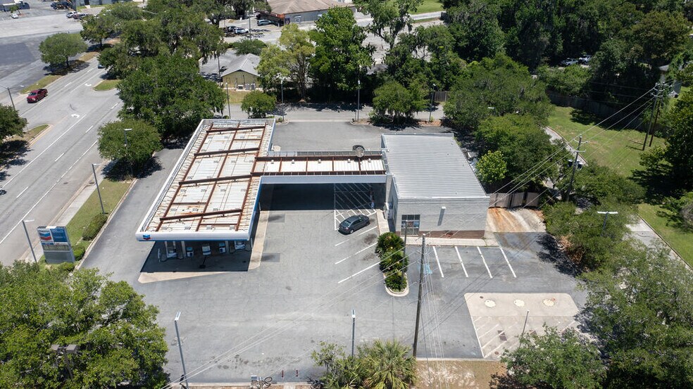 More Photos Of 8900 White Bluff Rd, Savannah Convenience Store For Sale
