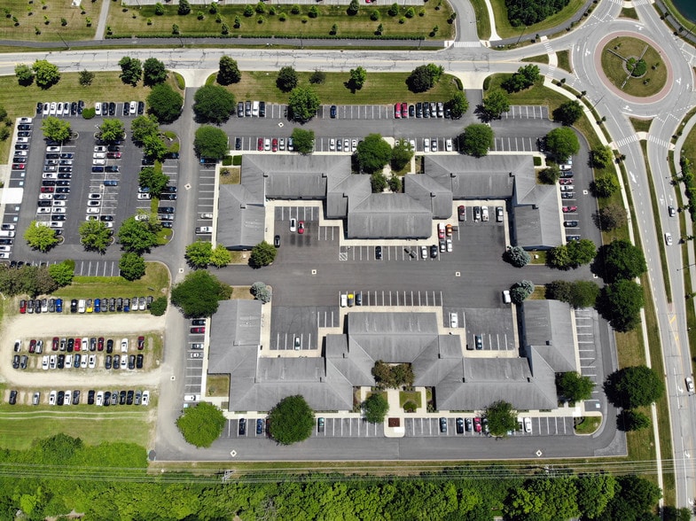 More Photos Of 6631 Commerce Pky, Dublin Light Distribution For Sale