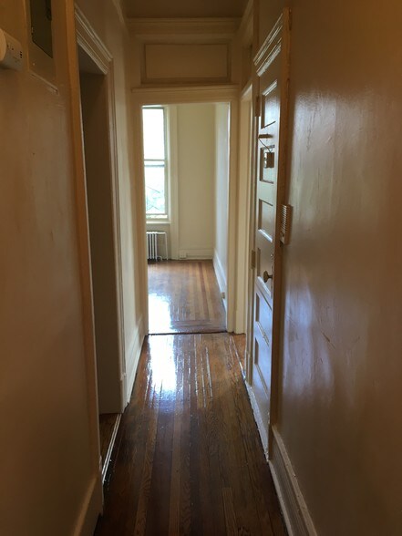 More Photos Of 25 Post St, Yonkers Apartments For Sale