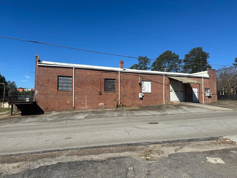 Primary Photo Of 1212 Elmore St, Columbia Warehouse For Lease