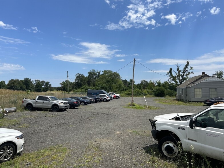 More Photos Of 24095 Carters School Rd, Sterling Land For Lease