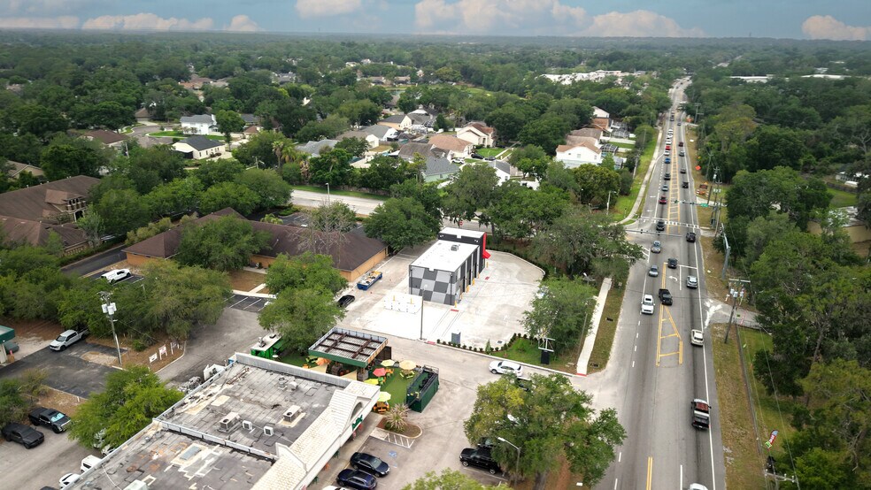 More Photos Of 3618 Lithia Pinecrest Rd, Valrico Auto Repair For Sale