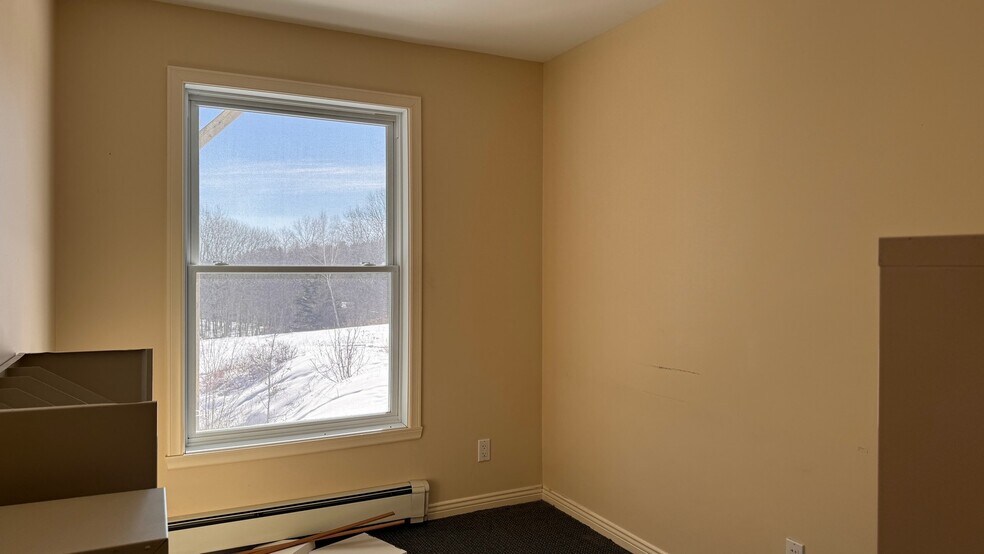 More Photos Of 292 South St, Blue Hill Office For Sale