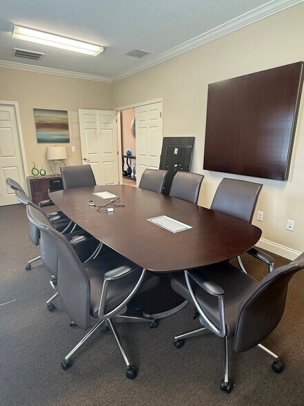 More Photos Of 20545-20547 Amberfield Dr, Land O' Lakes Office For Lease