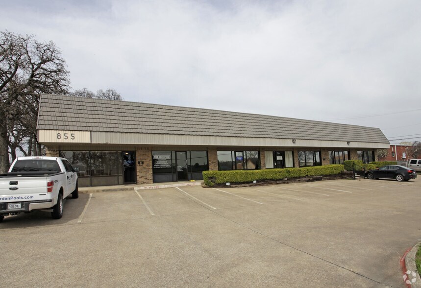 More Photos Of 855 Davis Blvd, Southlake Office For Lease