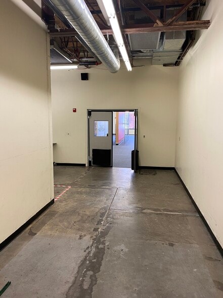 More Photos Of 14001-14065 Delany Rd, La Marque Unknown For Lease