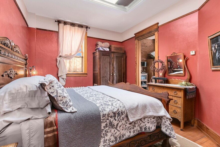 More Photos Of 308 S 2nd St, Laramie Storefront Retail Residential For Sale