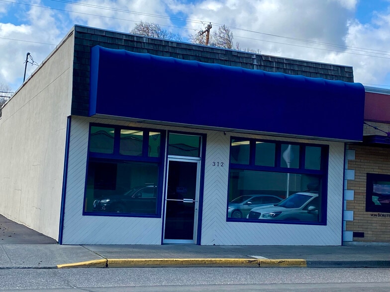 Primary Photo Of 312 E 3rd St, The Dalles Office For Lease