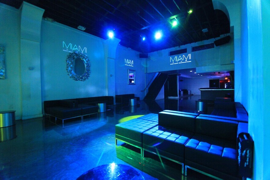 More Photos Of 912 71st St, Miami Beach Bar For Sale