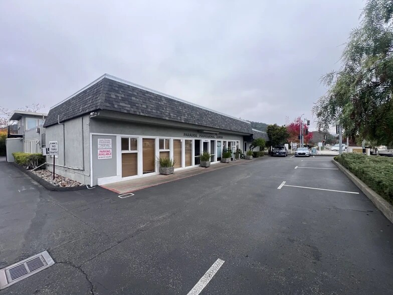 More Photos Of 5643 Paradise Dr, Corte Madera Freestanding For Lease