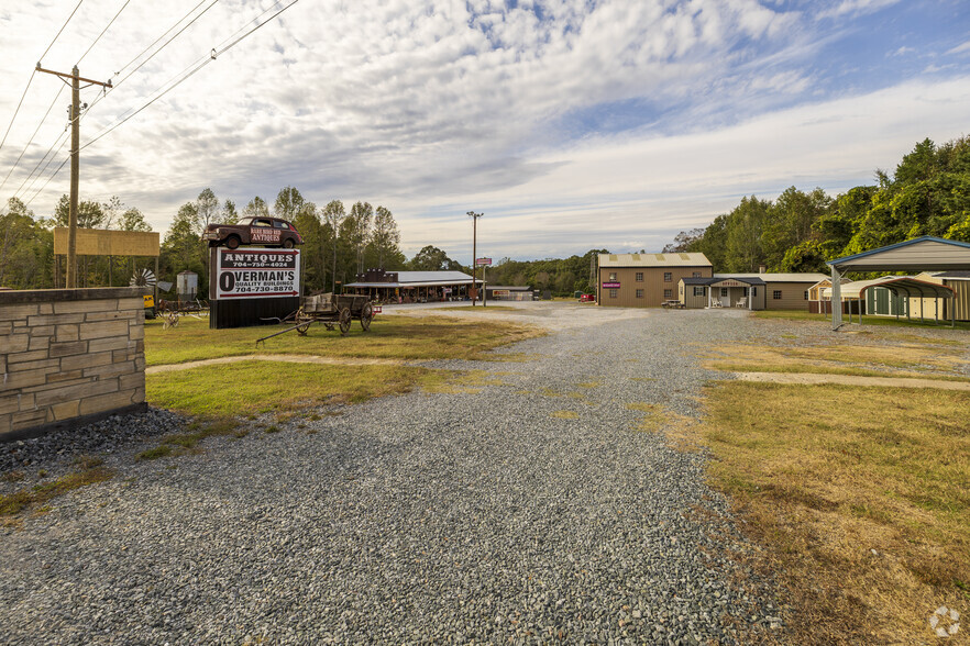 Primary Photo Of 5067 E Dixon Blvd, Kings Mountain Flex For Lease