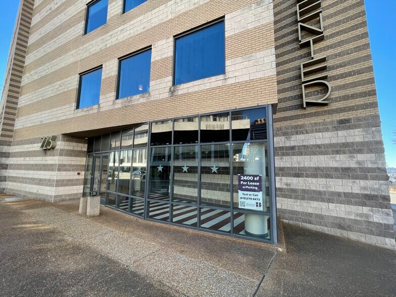 More Photos Of 223 Rosa L Parks Blvd, Nashville Office For Lease