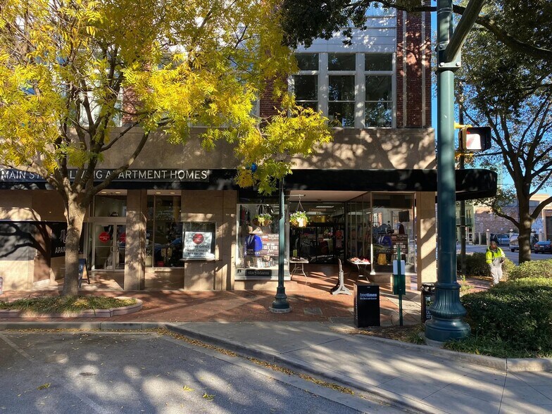More Photos Of 1600-1608 Main St, Columbia Apartments For Lease
