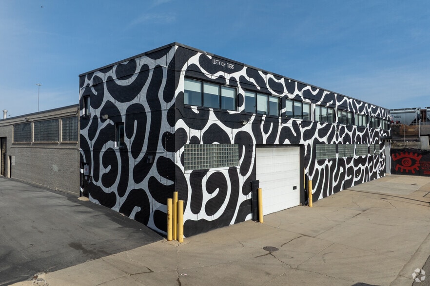 Primary Photo Of 1540 S Ashland Ave, Chicago Warehouse For Sale