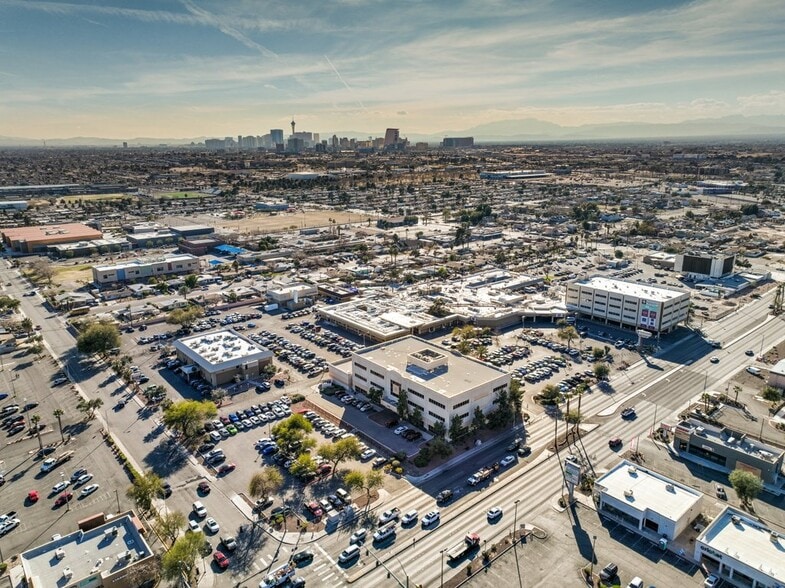 More Photos Of 1815 E Lake Mead Blvd, North Las Vegas Medical For Lease