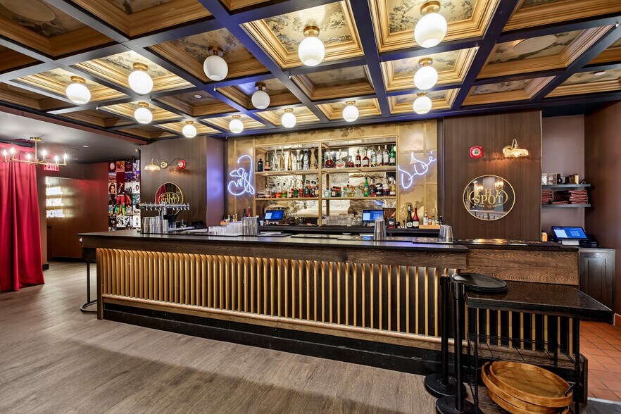 More Photos Of 128-130 2nd Ave N, Nashville Bar For Sale