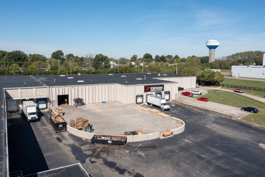 More Photos Of 93 Industry Dr, Versailles Manufacturing For Lease