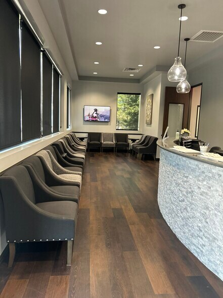 More Photos Of 3275 College Park Dr, Conroe Office For Sale