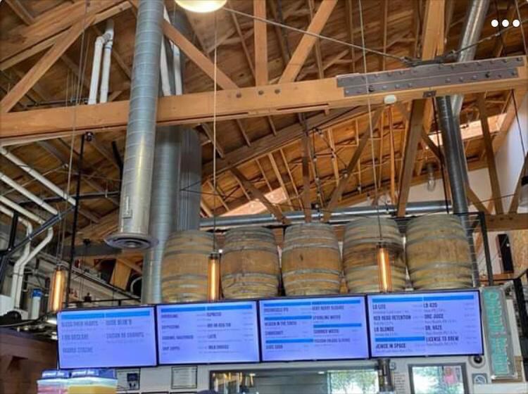 More Photos Of 310 Meserole St, Brooklyn Flex For Lease