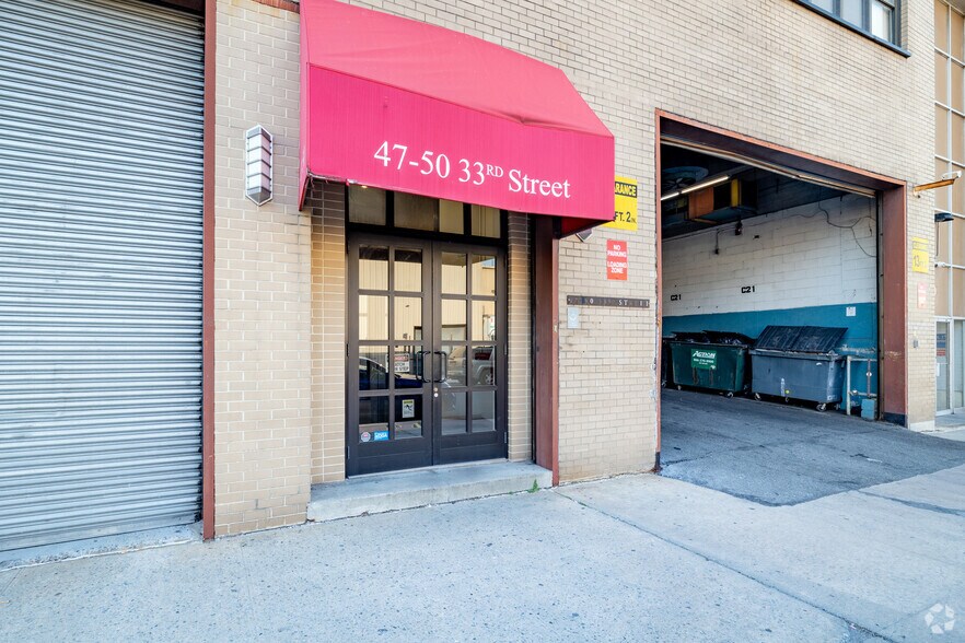 More Photos Of 4750 33rd St, Long Island City Warehouse For Lease