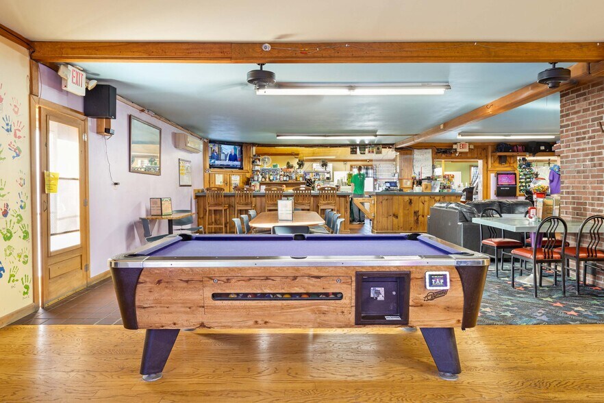 More Photos Of 179 Vermont Route 100 N, Wilmington Specialty For Sale