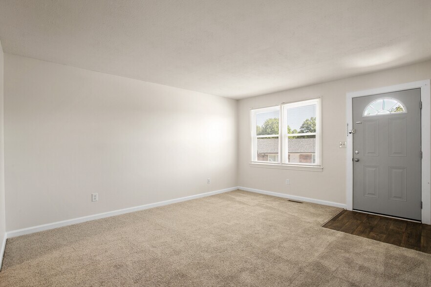 More Photos Of 120 Atlantic Ave, Easley Apartments For Sale