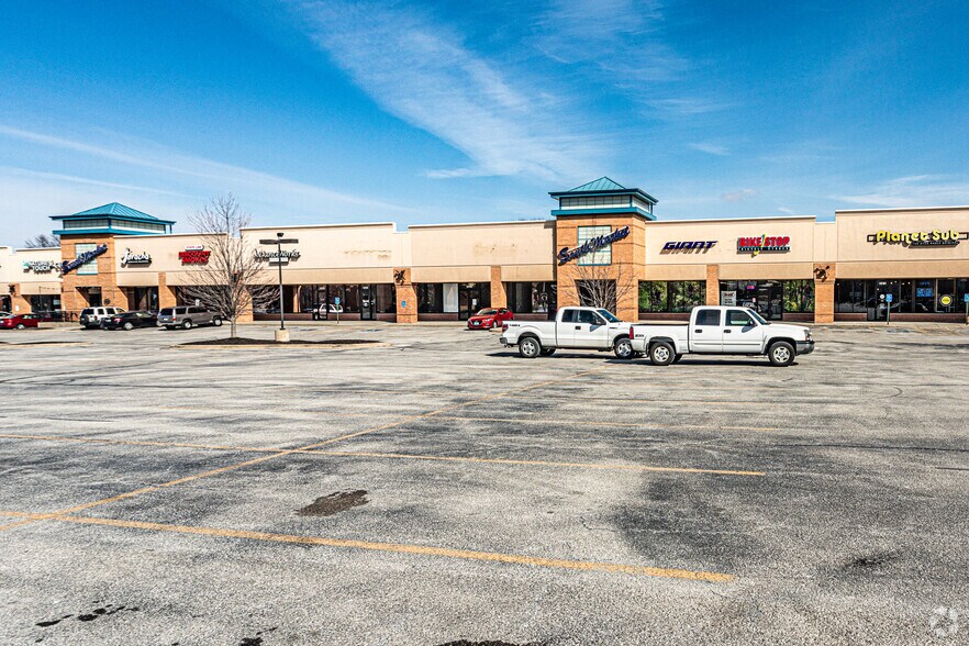 More Photos Of 13129-13171 State Line Blvd, Kansas City General Retail For Lease