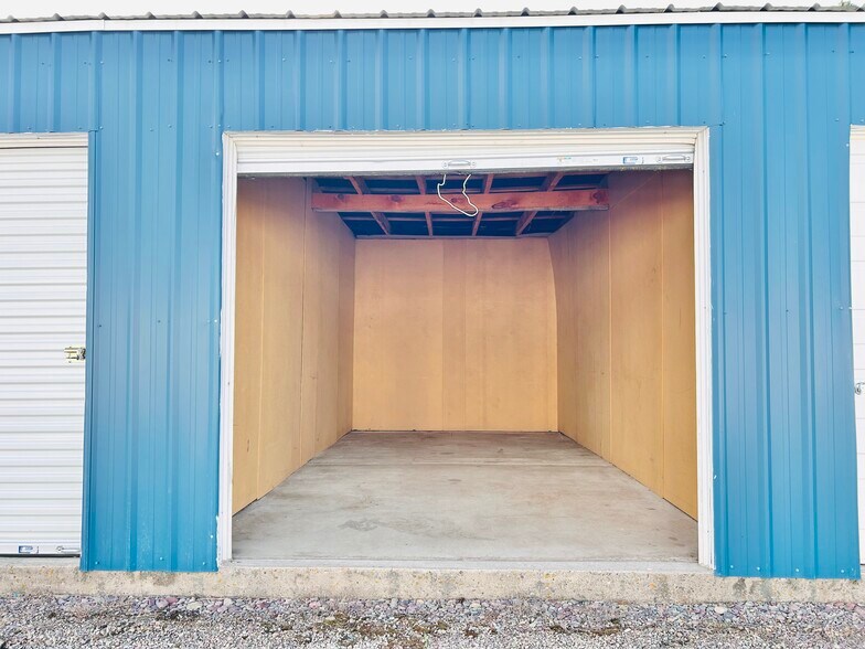 More Photos Of 342 4th Street WN, Columbia Falls Self Storage For Sale