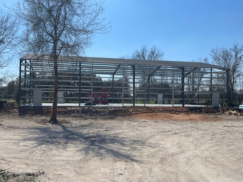 More Photos Of 1212 Cottonwood Church Rd, Rosenberg Warehouse For Lease