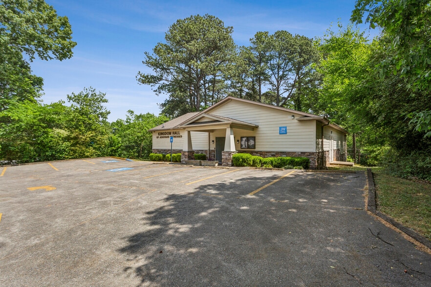 Primary Photo Of 1184 Davis Pl NW, Atlanta Religious Facility For Sale