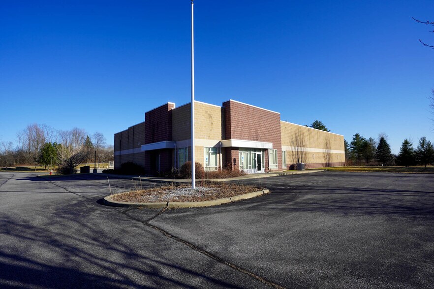 More Photos Of 30 Jimmo Dr, Colchester Refrigeration Cold Storage For Lease