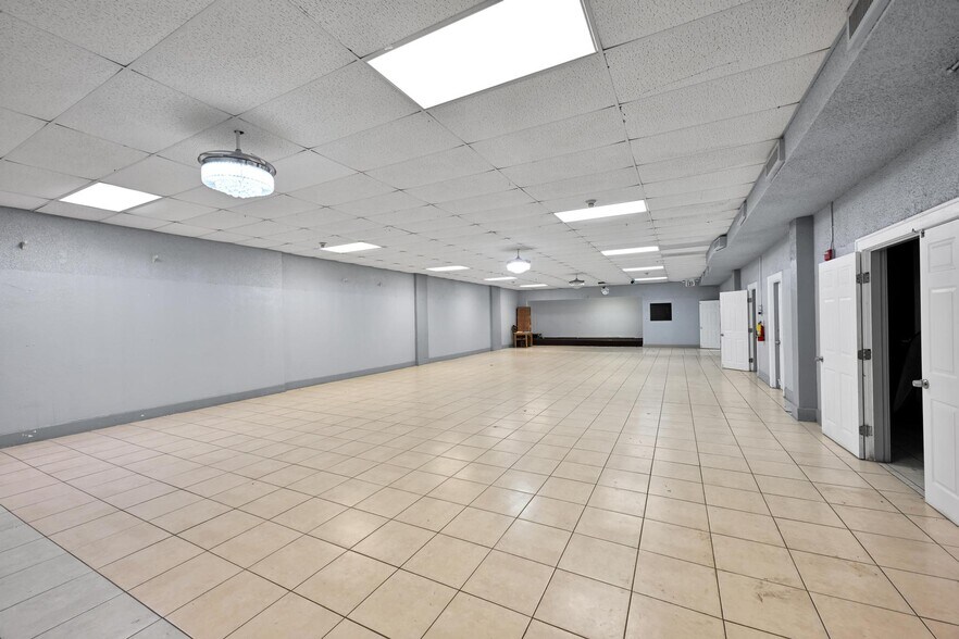 More Photos Of 124 NW 15th Ave, Miami Religious Facility For Sale