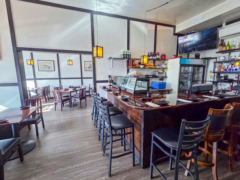 More Photos Of 436-442 Uluniu St, Kailua Storefront Retail Office For Lease