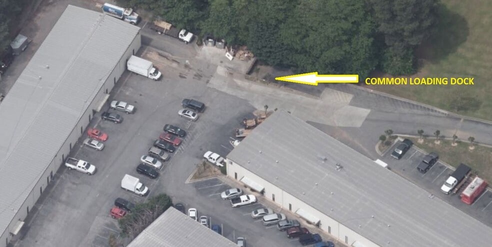 More Photos Of 450 S Cemetery St, Norcross Warehouse For Lease