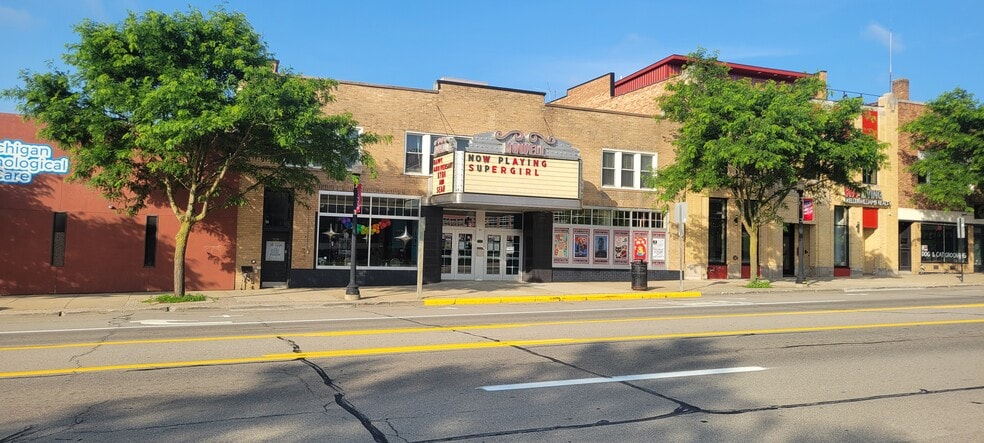 More Photos Of 315 E Grand River Ave, Howell Movie Theatre For Sale