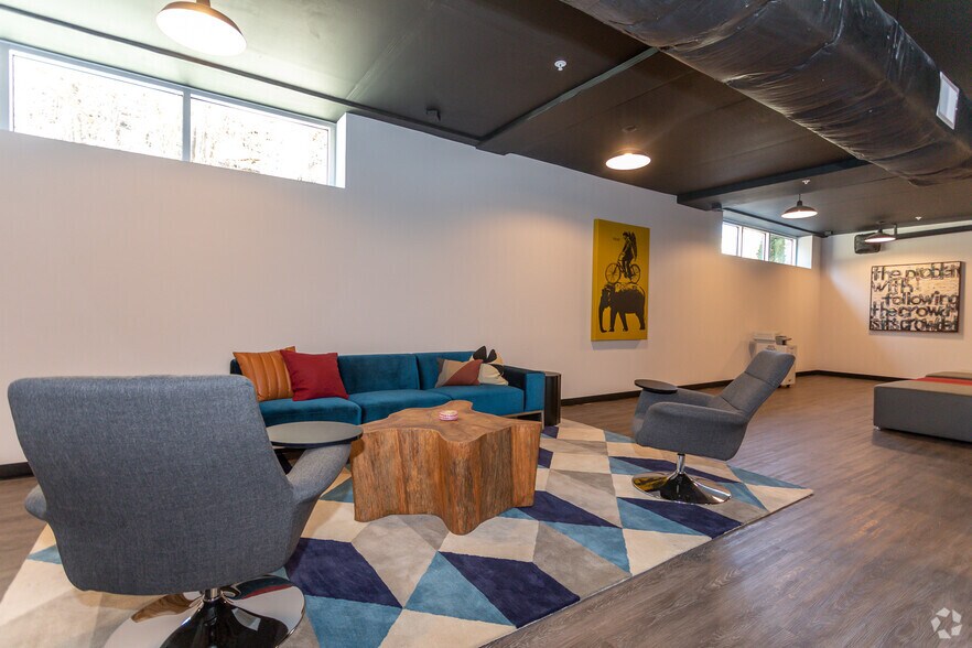 More Photos Of 144 Poplar Grove Rd, Boone Apartments For Lease